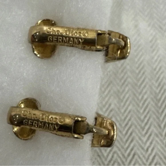 VINTAGE Christian Dior Gold Huggie Crystal Clip-on Earrings Authentic - Picture 5 of 5